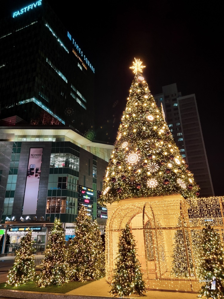 Christmas Light Displays In Seoul - Wander With Jin